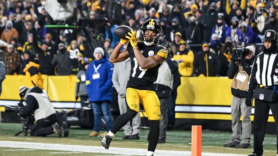 Steelers Wide Receiver Calvin Austin III