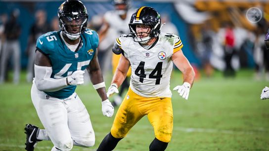 Steelers rookie Carson Bruener plays linebacker against the Jacksonville Jaguars in the 2025 preseason.