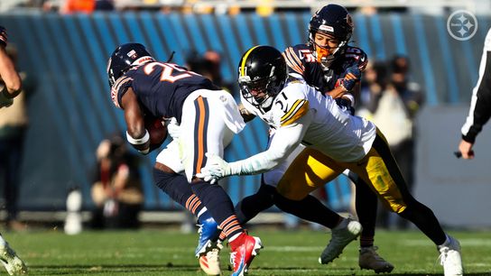 Steelers linebacker Nick Herbig makes a tackle during Pittsburgh's 31-28 loss to the Chicago Bears in Week 12 of the 2025 NFL Season.