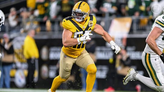 Cole Holcomb runs to make a tackle during the Steelers' 35-25 loss to the Green Bay Packers in Week 8 of the 2025 NFL Season.