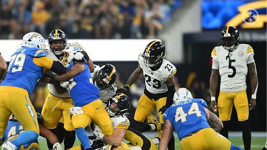 Former Steelers cornerback Darius Slay (23) during a regular season matchup between the Pittsburgh Steelers and Los Angeles Chargers. Former Steelers cornerback Darius Slay (23) during a regular season matchup between the Pittsburgh Steelers and Los Angeles Chargers.