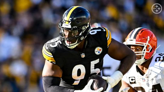 Steelers' DT Keanu Benton Intercepts Pass Against Cleveland Browns. 