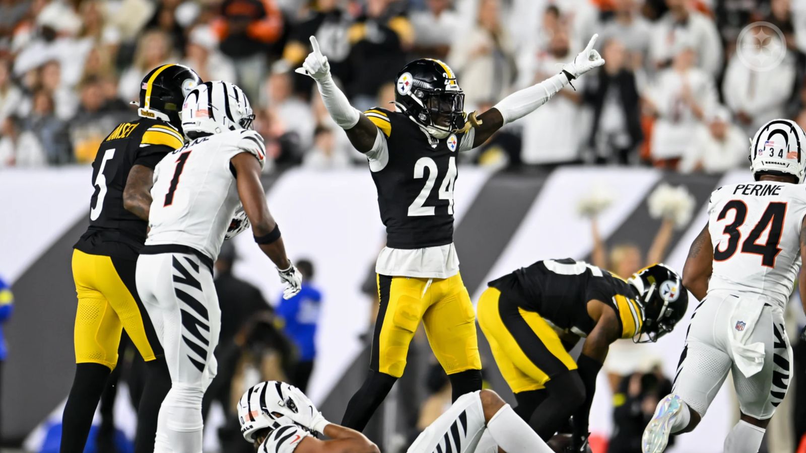 Former Steelers Cornerback Has Been Speaking To Joey Porter Jr On How To Become Elite (Steelers News). Photo by Alysa Rubin / Pittsburgh Steelers