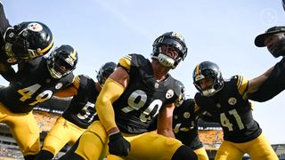 Steelers' Mike Tomlin Used Halftime In Week 11 Vs Ravens To Manage Team's Uncontrollable Emotions Rather Than Make Adjustments (Steelers News). Photo by Gene J. Puskar / AP