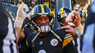 Steelers' Ben Roethlisberger Had Unshakable Faith In Russell Wilson Despite Negative Denver Narrative: "I Felt Like Russ Had It" (Steelers News). Photo by Jared Wickerham / Pittsburgh Steelers 