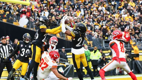 A Disgusted Steelers' Mike Tomlin Laments Loss To Chiefs As "Junior Varsity" (Steelers News)