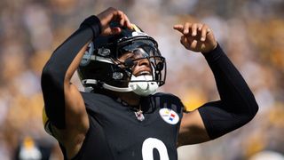 Steelers' Justin Fields Receives Strong Warning About Not Being Too Greedy In Free Agency (Steelers News). Photo by Kylee Surike / Penn Live