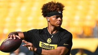 Steelers' Cameron Heyward Excited For Justin Fields' Well Deserved Opportunity: "He Didn't Have To Act The Way He Did" (Steelers News). Photo by Justin Berl / Getty Images