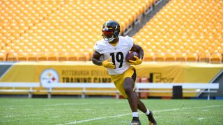 WR Depth Chart: 2 Weeks Until Game 1 (Analysis)