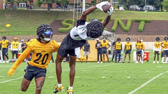 Steelers 2nd Round Pick WR George Pickens Impressive in Training Camp; Has the Potential to be Better than former All-Pro AJ Green (Steelers News)