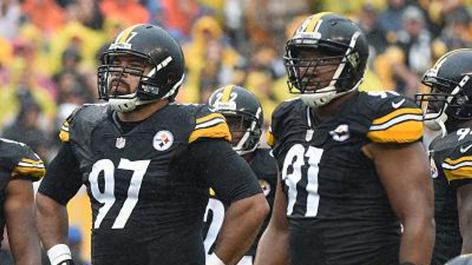 Tuitt 'Week to Week' with Biceps Injury