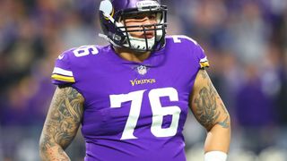 Steelers Ink OT Aviante Collins to a Future/Reserve Contract (Free Agency News)