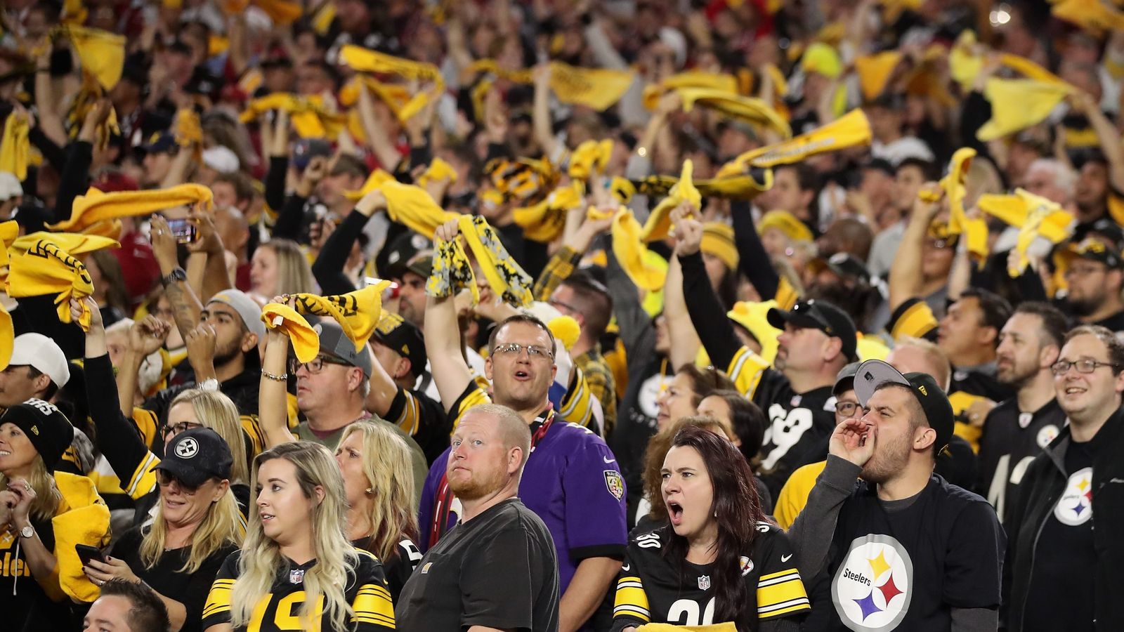 What   TV's Sunday NFL Ticket Deal Means for Football Fans