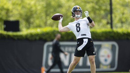 Steelers QB Kenny Pickett Given 2% Chance To Start Week 1; Projected First Start Week 18 (Kenny Pickett News)