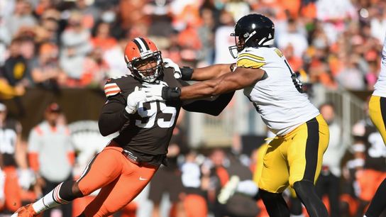 "The Sky is the Limit" for Steelers Promising 2nd-Year LT Dan Moore Jr. Reveals Former Steelers OG Ramon Foster (Steelers News)