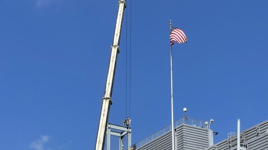 WATCH LIVE - Crews Begin To Remove Heinz Field Signs From Steelers Home (Steelers News)