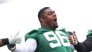 Stuck Behind Talent The Steelers Steal 1 Intriguing True Nose Tackle From New York Jets (Steelers News)