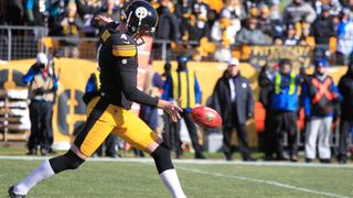 Steelers Sign Punter Jordan Berry To Practice Squad, As Pressley Harvin III's Week 4 Status Now In Doubt Due To Hip Inflammation (Steelers News)