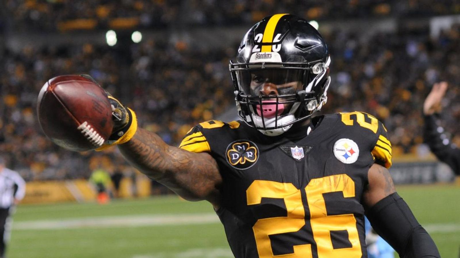 Jets release Le'Veon Bell after exploring options to trade former