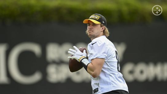 Why Is Steelers QB Kenny Pickett Now The Lone Remaining Unsigned 1st-Rounder? (Analysis)