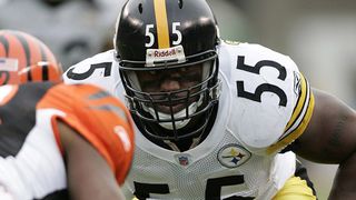 Plaxico Burress embracing role of Steelers elder statesman