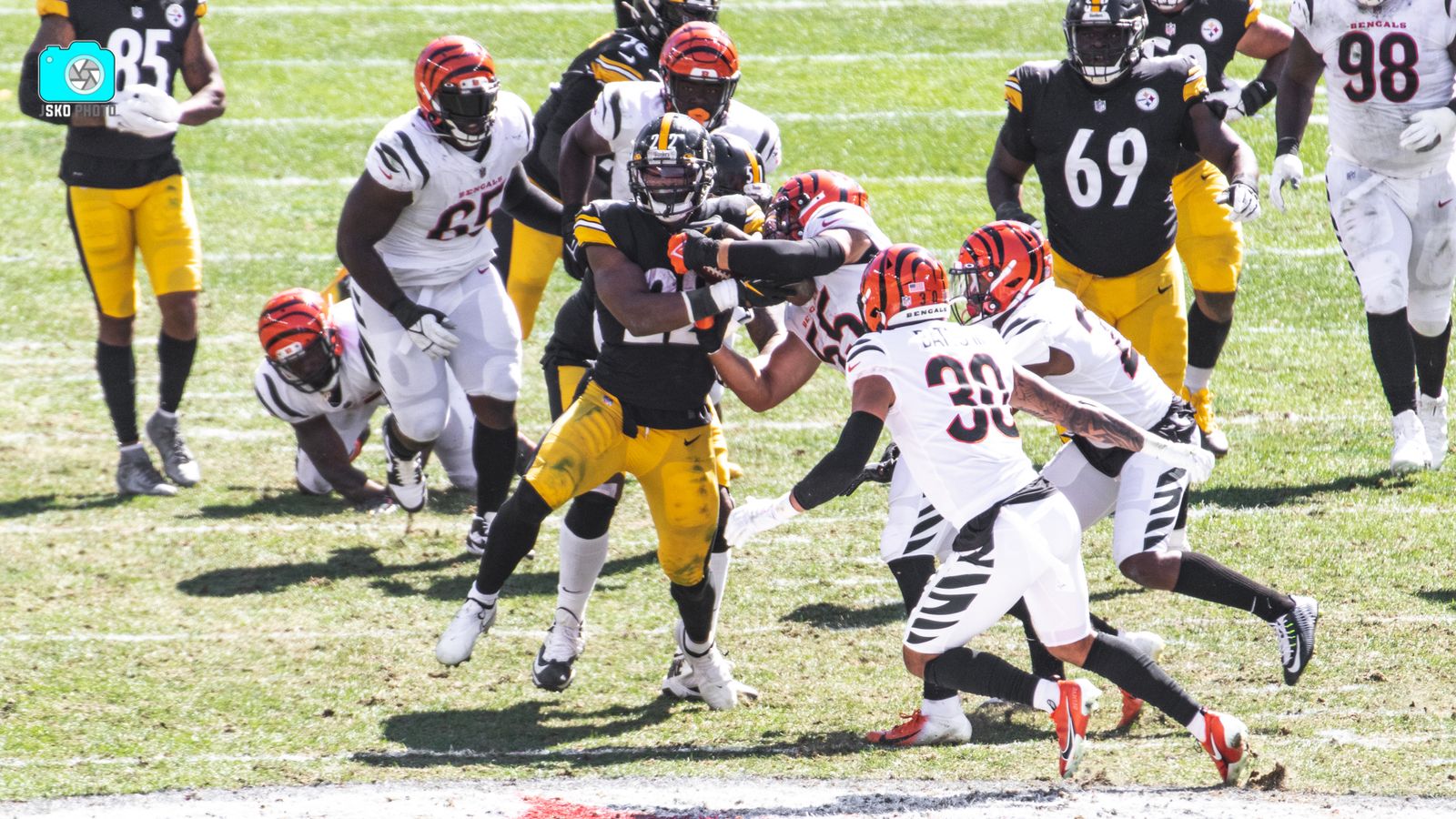 Steelers' Najee Harris Lack Of Explosive Plays Explains Disrespect On 2023  Running Back Rankings