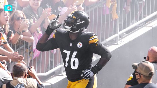 Steelers OL Adapting to Change; Looking to Play Together and Communicate Better Under Pat Meyer (Steelers News)