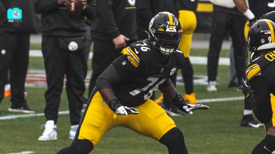 Steelers' Mike Tomlin Clearly Upset With OT Chukwuma Okorafor's Foolish Actions In Week 8 (Steelers News)