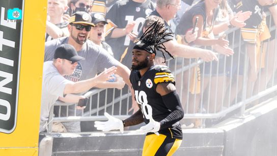 Re-Signing Steelers' Diontae Johnson Continues To Be Extremely Difficult With Scorching Wide Receiver Market in 2022 (Steelers News)