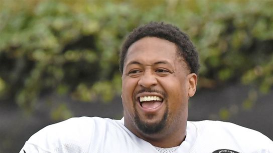 Former Steelers OL Ramon Foster's Hilarious Story About Celebrating Cam Heyward's Extension In 2015 (Steelers News)