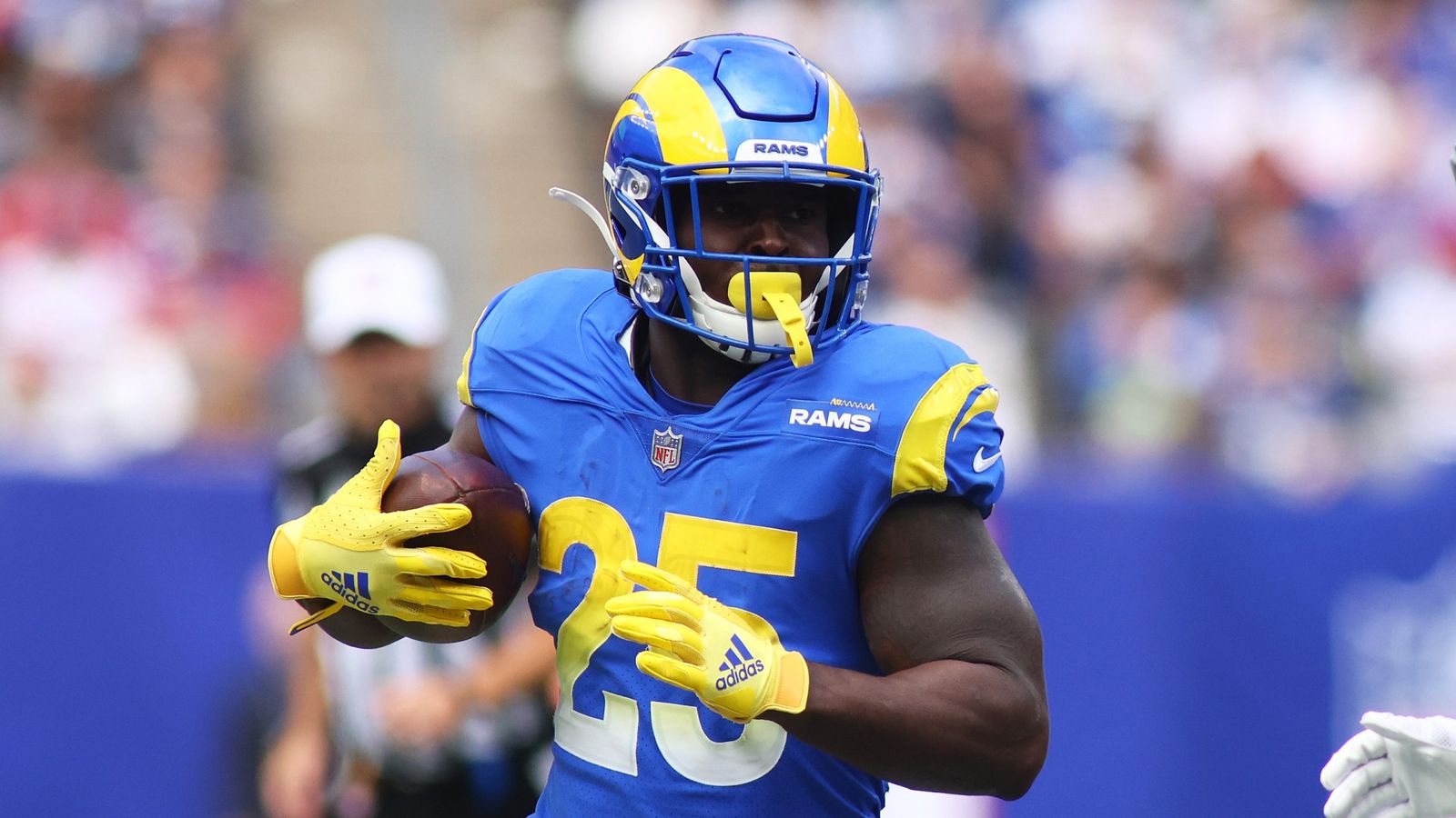 Rams roster cuts: News, rumors, who was cut by Los Angeles as final 53-man  rosters due for 2022 NFL season - DraftKings Network