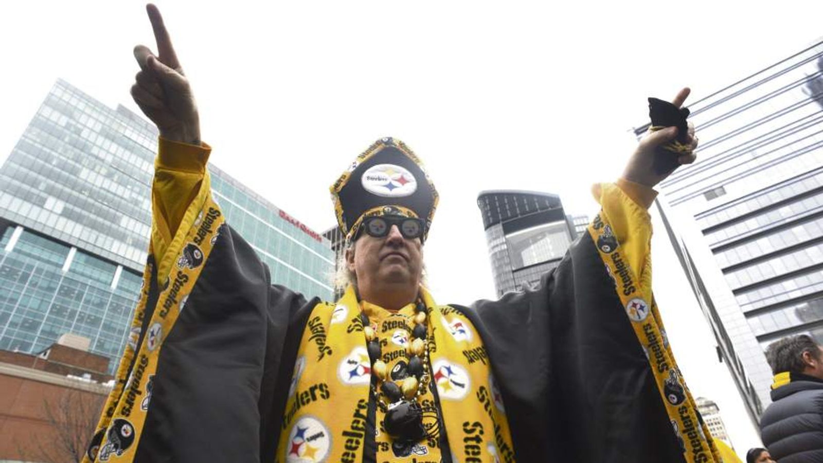 Pittsburgh Steelers Tailgating is so awesome, some call it