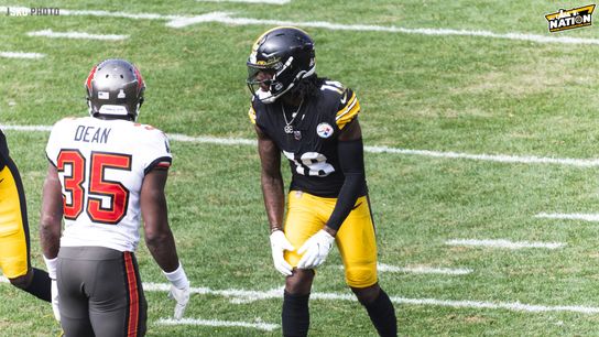 Steelers wide receiver, Diontae Johnson (#18) gets ready for the snap up at the line of scrimmage during a 2022 bout with the Tampa Bay Buccaneers at Acrisure Stadium in Pittsburgh, PA. | Photo Credit: Jordan Schofield Steeler Nation / (JSKO_PHOTO Twitter) Steelers wide receiver, Diontae Johnson (#18) gets ready for the snap up at the line of scrimmage during a 2022 bout with the Tampa Bay Buccaneers at Acrisure Stadium in Pittsburgh, PA. | Photo Credit: Jordan Schofield Steeler Nation / (JSKO_PHOTO Twitter)