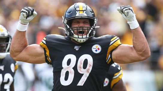 Steelers TE Vance McDonald