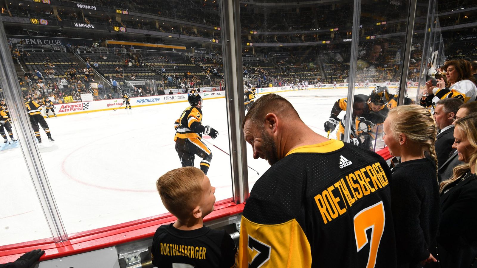 Ben Roethlisberger gets warm welcome on ice as Penguins honor retired  Steelers quarterback