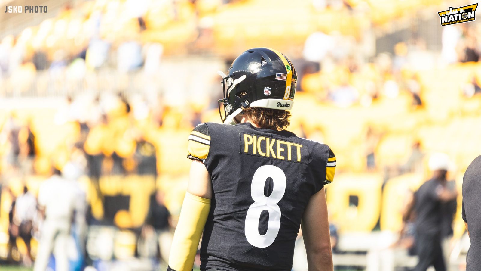 Steelers: Ben Roethlisberger defends Kenny Pickett interception