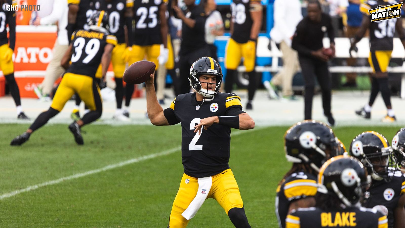 Report: Mason Rudolph making surprise return to Steelers with new deal