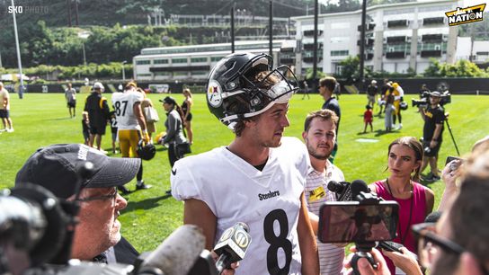 Steelers Get Ignored By A Frustrated Kenny Pickett In A Brief Goodbye To Pittsburgh (Steelers News)