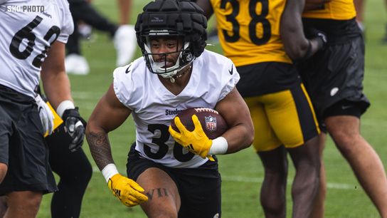 Steelers RB Najee Harris Excited for 2022 UDFA Jaylen Warren; Credits Film Study for Massive Improvement (Steelers News)