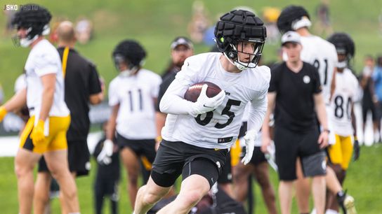 Steelers' Former Tight End Offer Targeted Attack On Dwayne "The Rock" Johnson Over Player Safety Rules (Steelers News)