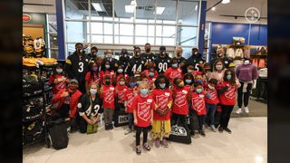 Steelers Players Helping Out The Community (Steelers News)