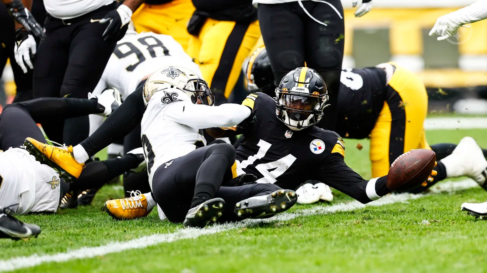 Embattled Steelers offensive coordinator says scoring woes are