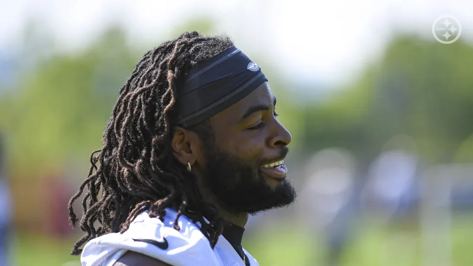 Steelers' Najee Harris Reveals What's Been Weighing on Him