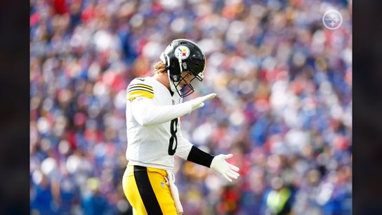 Steelers Kenny Pickett Continues To Show Maturity Of QB1 After First NFL Start (Commentary)