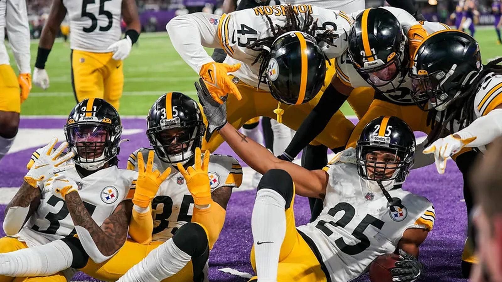 Pittsburgh Steelers Defense Has Another Gear Left to Hit - Sports  Illustrated Pittsburgh Steelers News, Analysis and More