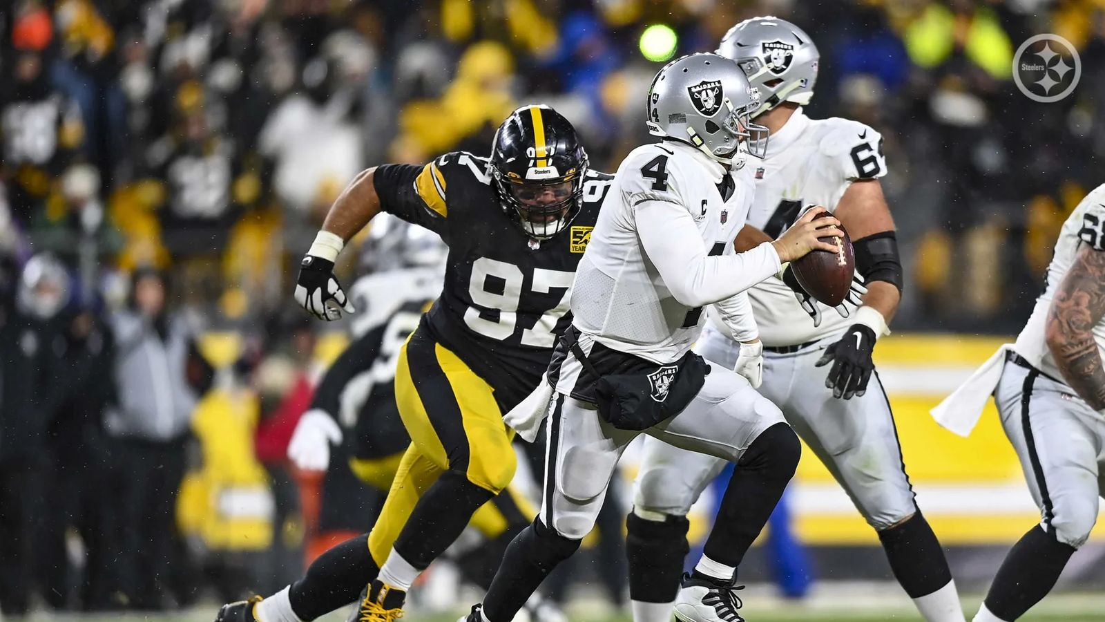 Steelers Rookie QB Kenny Pickett's 4th Quarter Heroics Rescue NFL's Poorly  Planned Tribute To Franco Harris On Christmas Eve