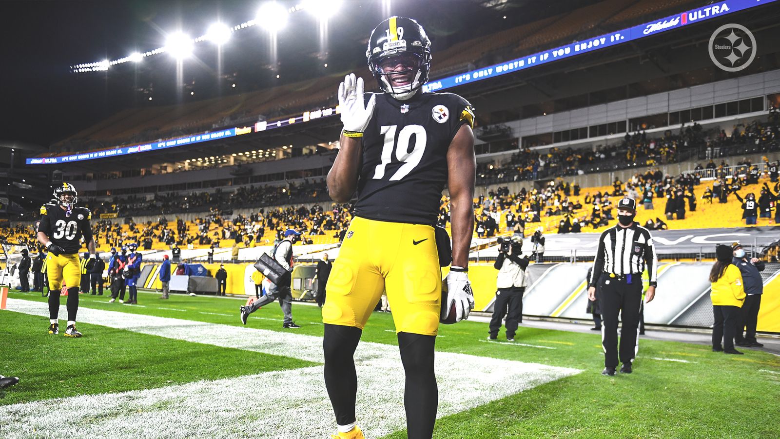 Steelers Cruise to 9th Win With 3610 Victory over Cincinnati