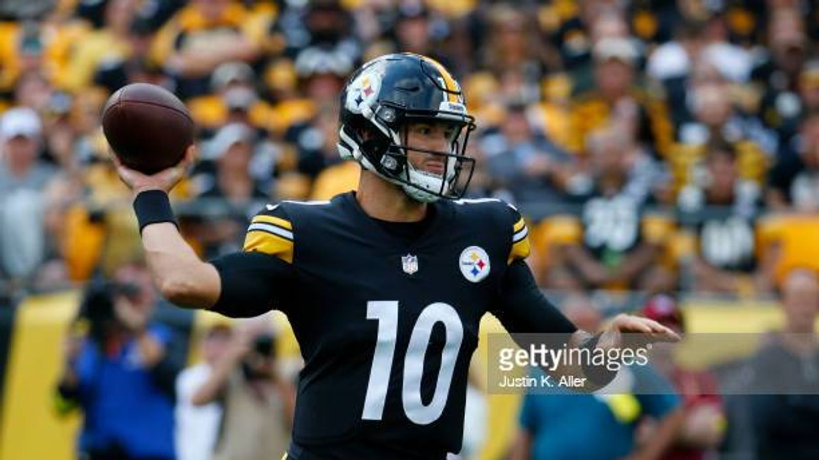 Steelers list Mitchell Trubisky as starting quarterback in first