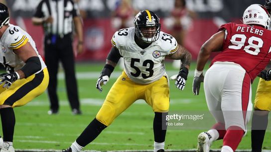 Steelers retired center Maurkice Pouncey