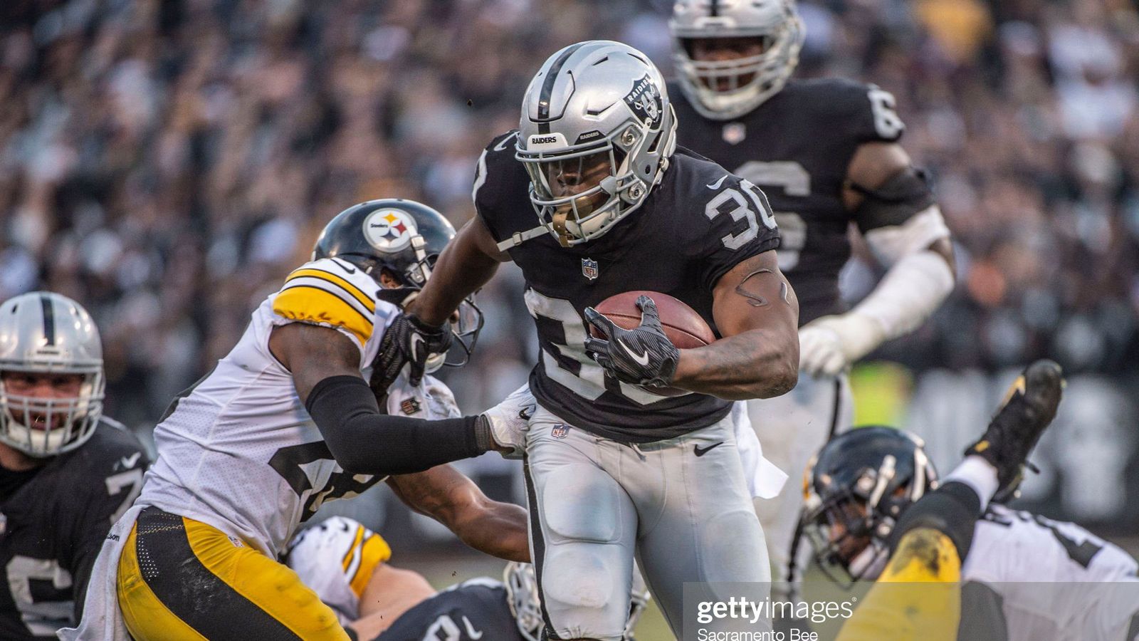 Raiders Try Out former Steelers Running Back